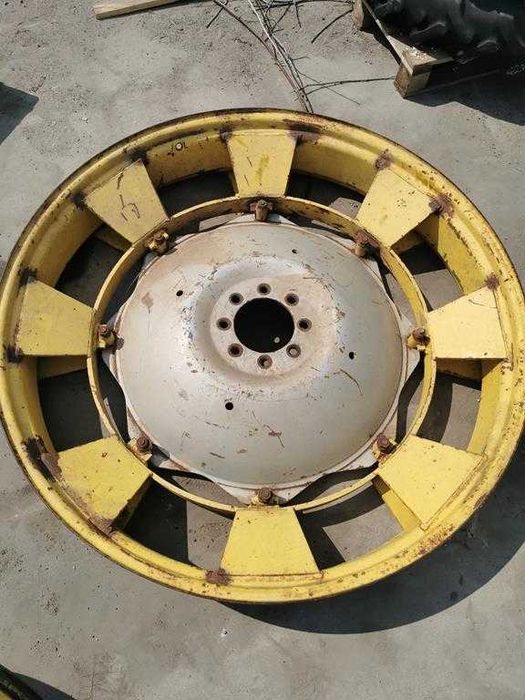 2 Felgi 8" R48 , wąskie koła uprawowe
