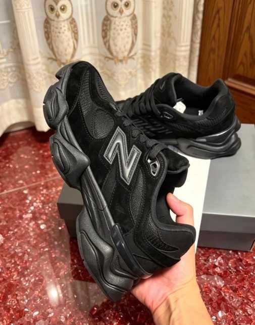 New Balance 9060 Triple Black Suede BPM R.39.5