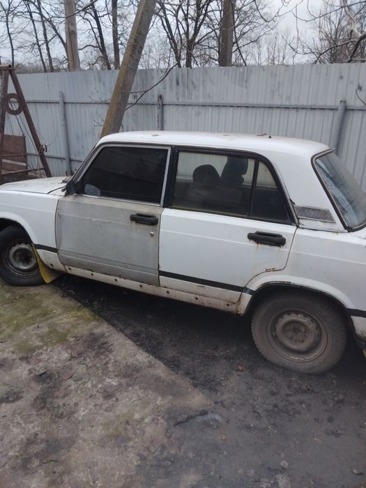 Продаю ВАЗ 2107 по техпаспорту.
