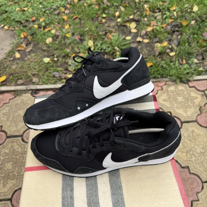 Кроссовки Nike Venture Runner Black, 47,5 размер, Оригинал, Кросівки