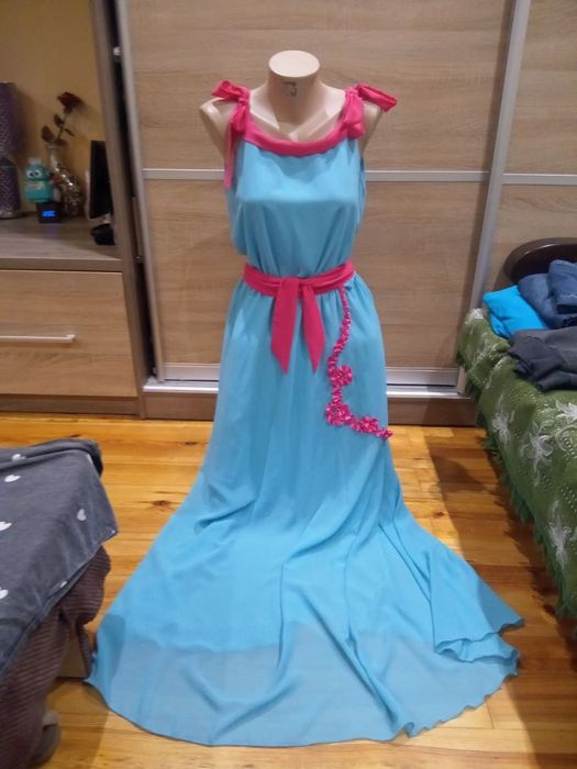 Женское платье размер с/м