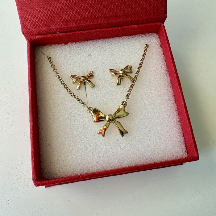 Oh Blair naszyjnik i kolczyki kokardki Bow Delight i Bow Bliss złote