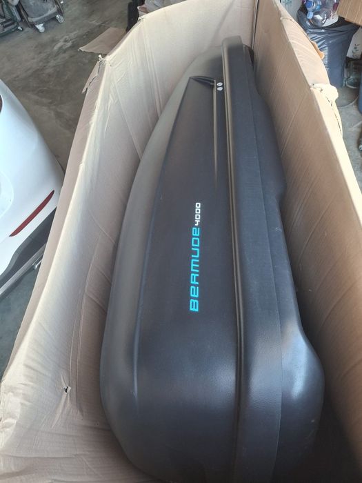 Mala tejadilho norauto bermude 4000 + barras thule