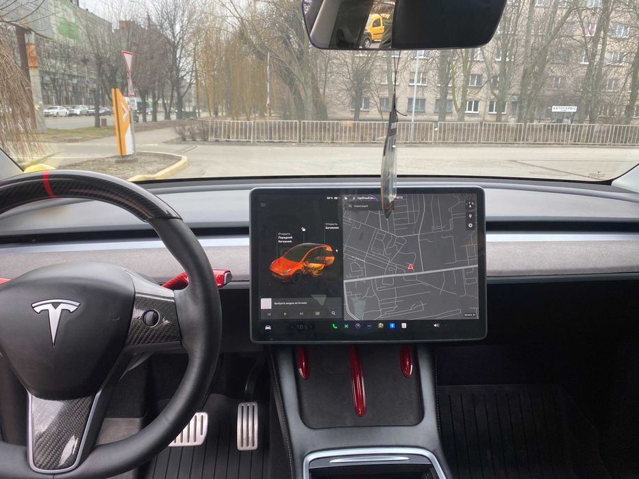 Tesla Y Performance 2021