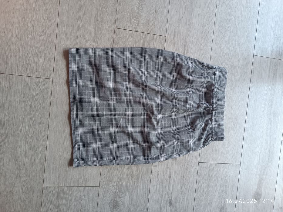 Spódnica prosta szara w kratę elegancka XS Marie Zelie