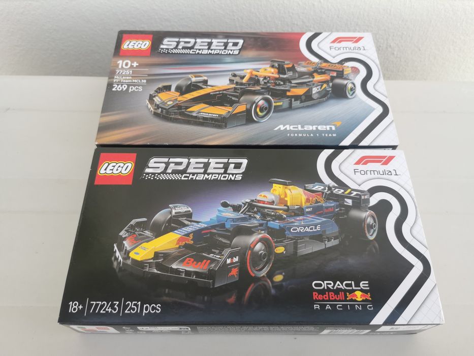 2 sets LEGO Speed Champions F1