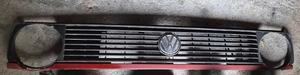 Grelha frontal volkswagen golf 2