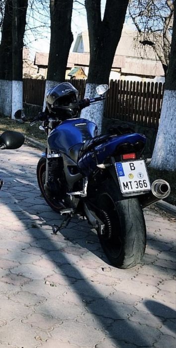 Продається  Kawasaki ZR-7