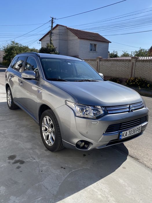 Mitsubishi Outlander 2013