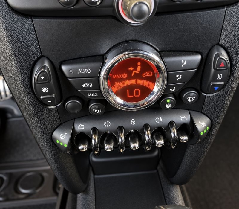 Mini Cooper Coupe SD Auto