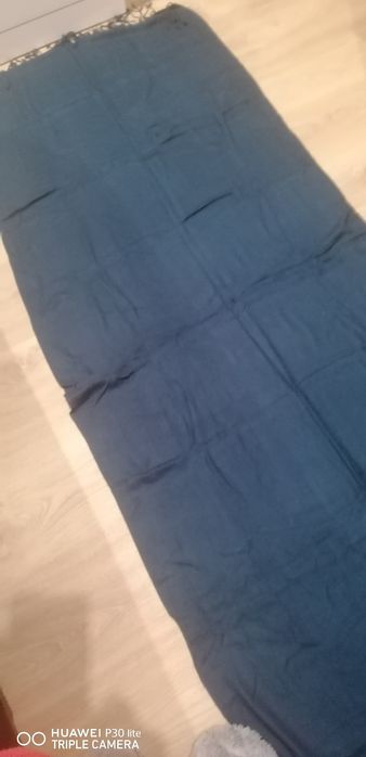 Echarp comprida azul petróleo