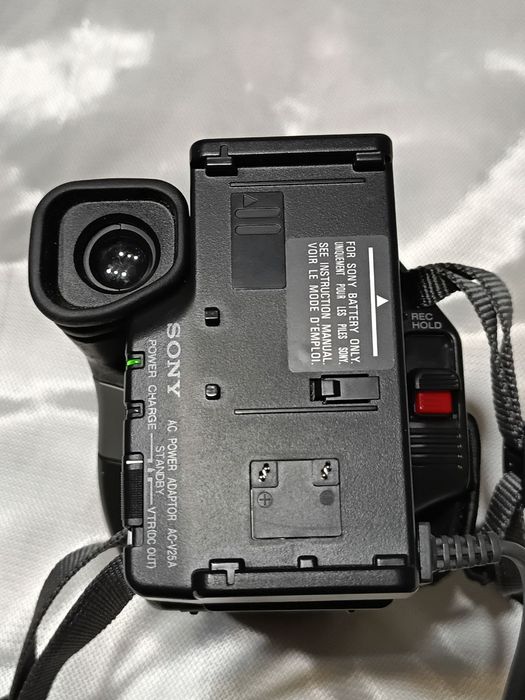 Видеокамера Sony Handycam Video 8