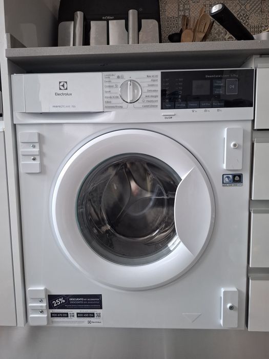 Máquina lavar roupa, NOVA, encastrável, ELECTROLUX Perfect Care 700, 7