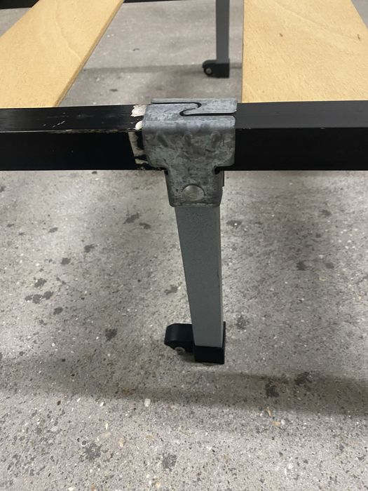 Estrado para cama com 4 pés
