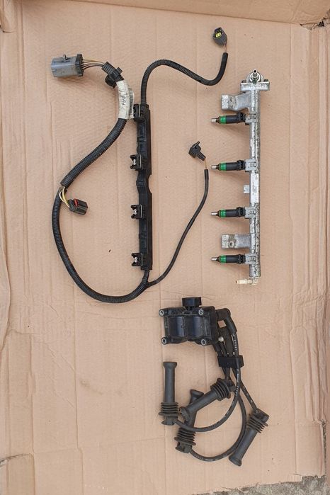 Ford форсунки 1.4 бензин 1.6 рейка рампа форд форсунка Bosch