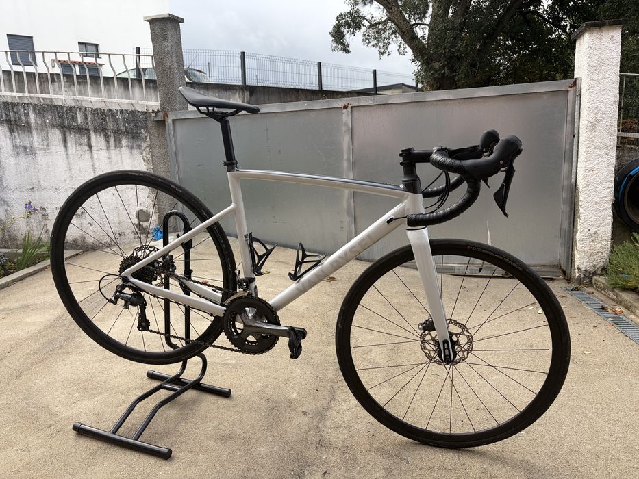 Van Rysel EDR AF Shimano Tiagra (2x10) - Travões disco hidráulico (sem pedais)