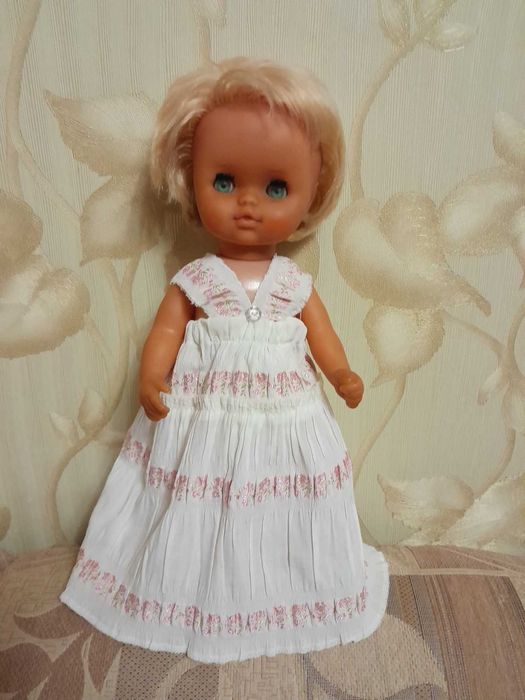 Продам куклу, высота 38 см