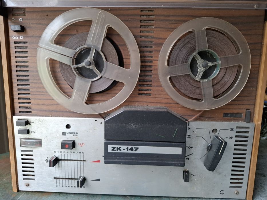 Magnetofon szpulowy ZN-147