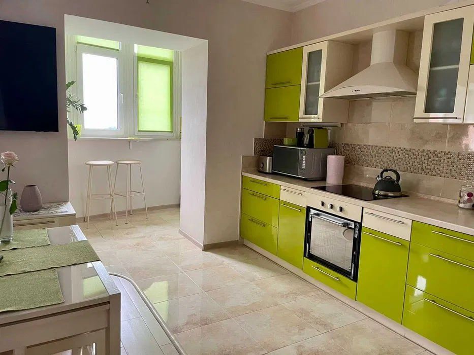 Здам хорошу 1 кімнатну квартиру в новому будинку на Виставці!