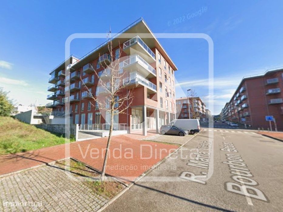 Apartamento T3 com 156 m², Terraço Amplo e Garagem | Santo António ...