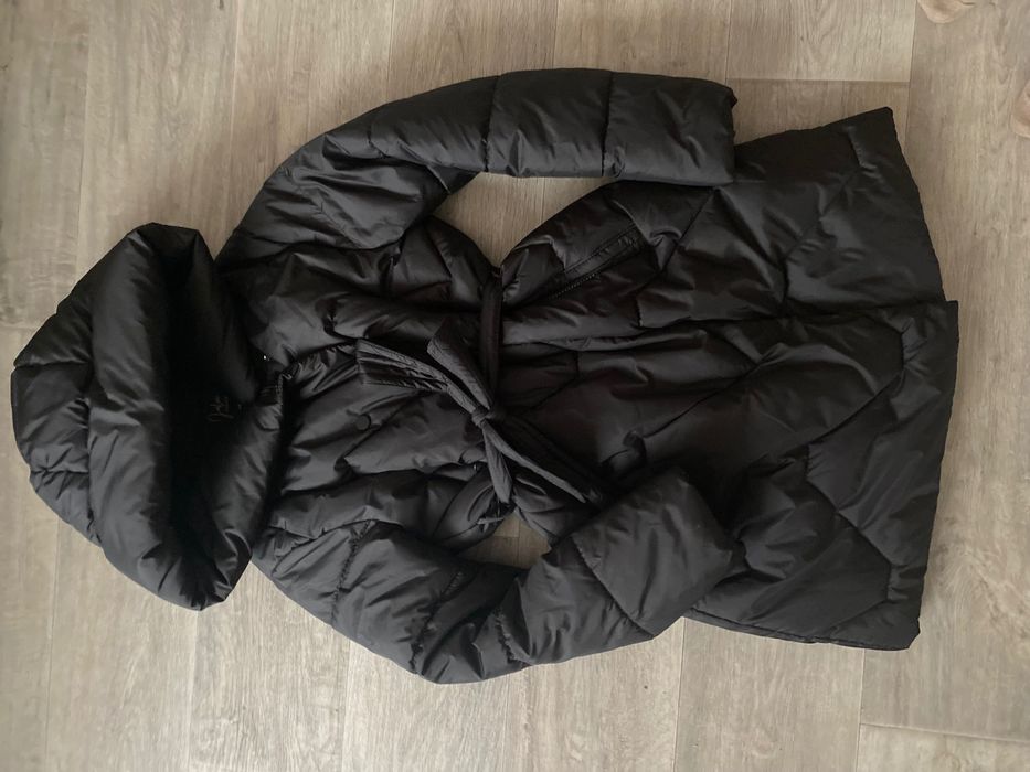 Продам зимову куртку