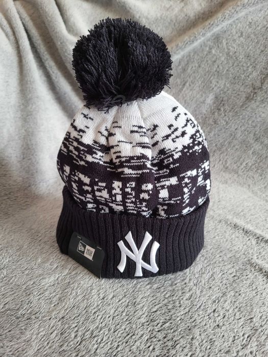 Czapka zimowa New Era - New York Yankees - czarna - onesize