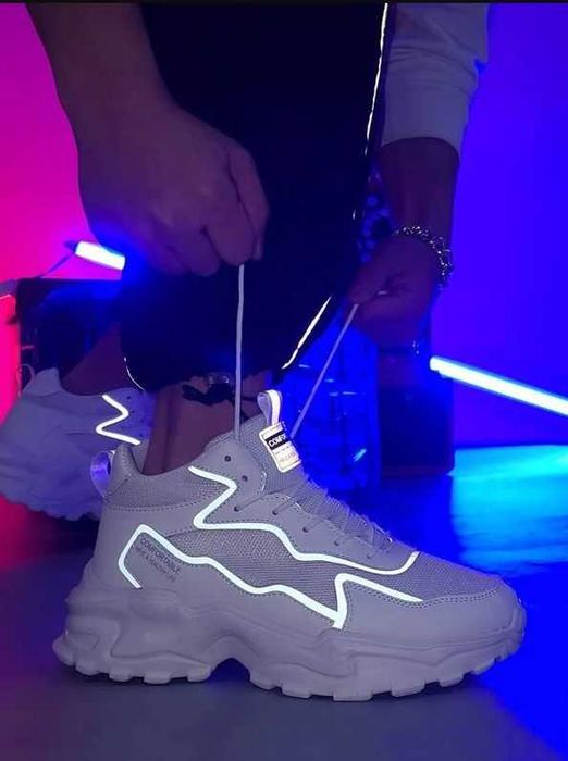 Sapatilhas Refletoras UV