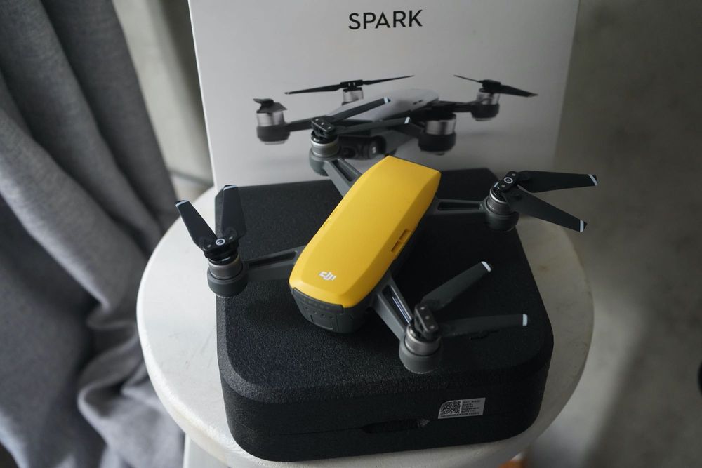 Квадрокоптер DJI Spark