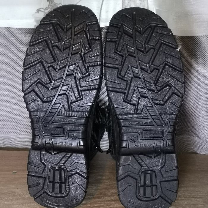 Берци шкіряні Bennon Commodore light