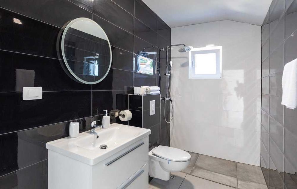 Wakacje, Chorwacja, południe, Ploce-Komarna, apartament dla 5 osób