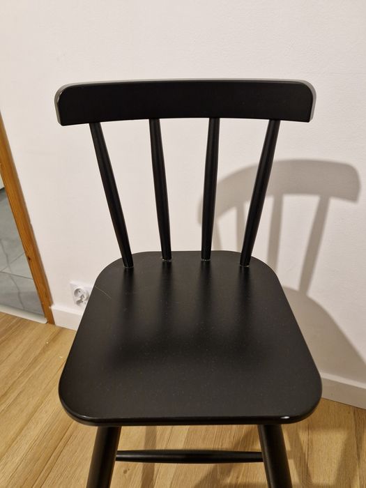 Krzesełko Ikea dziecięce czarne
