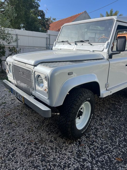 Land Rover Defender foto 4