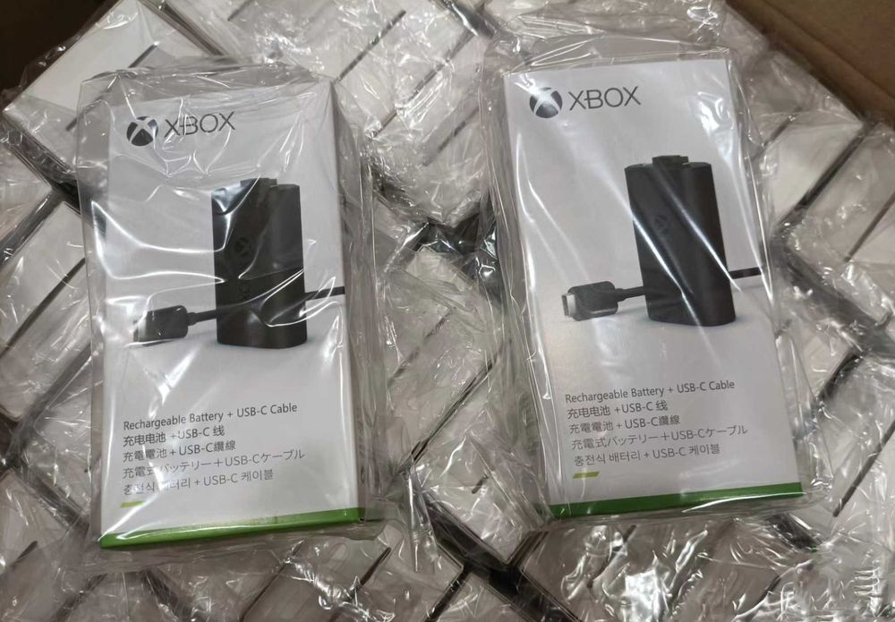 Акумуляторна батарея Xbox та кабель USB-C XBOX Series S/X Оригінал
