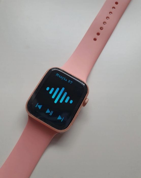 Smartwatch i8 Pro Max z możliwością wykonywania połączeń