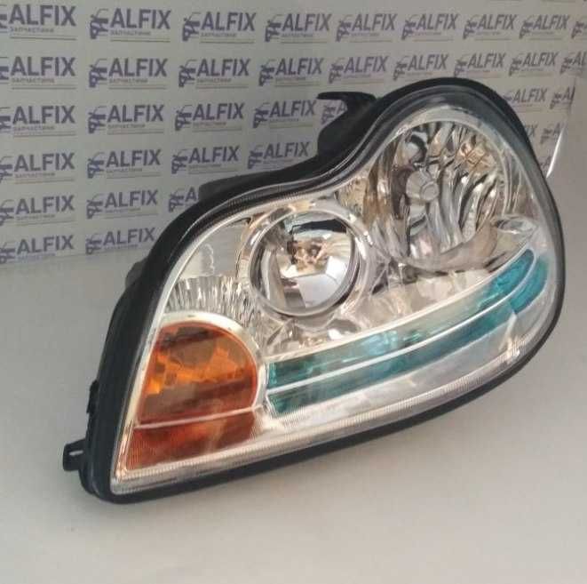 Фара передня Джилі СК Geely CK 1-3 з електрокоректором