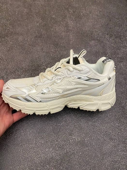 Off White Be Right Back White
