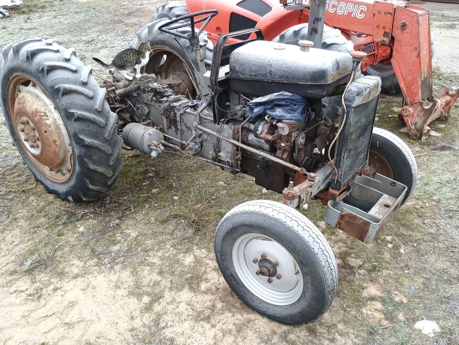Części Massey Ferguson 255, 3512 silnik skrzynia zwolnica plecak koła