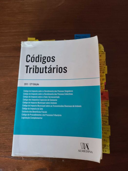 Livros Universitários de Marketing e Gestão