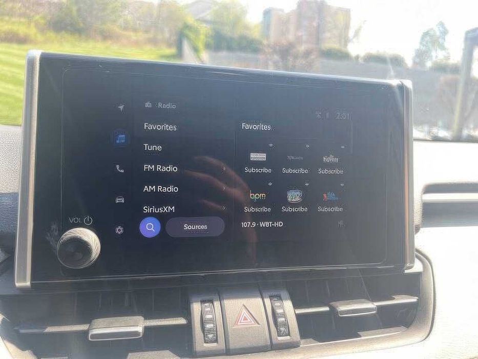 Toyota RAV4 Adventure      2023