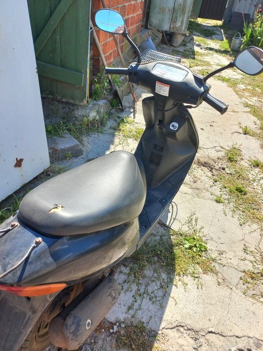 Продам скутер Suzuki