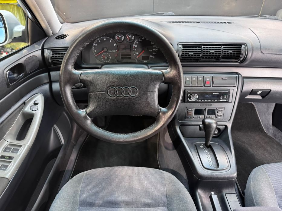Audi A4 2.8 Automat LPG, Niski przebieg!