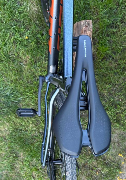 Rower Gravel Giant Revolt 2 - rozmiar M/L - JAK NOWY!