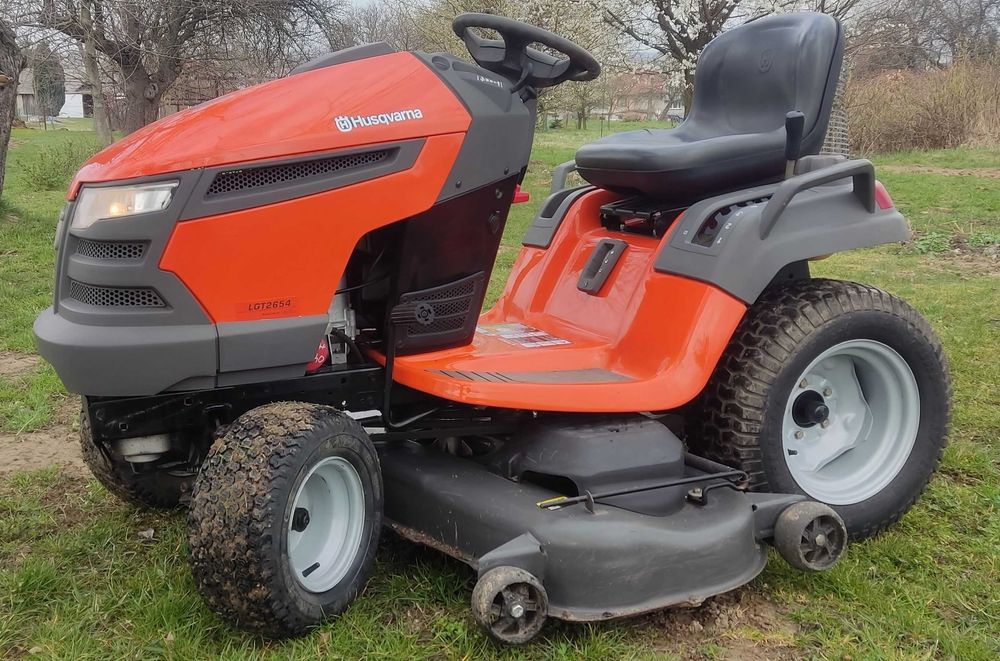KOSIARKA Traktorek HUSQVARNA 26 V Briggs Cub Cadet CRAFTSMAN John Deer