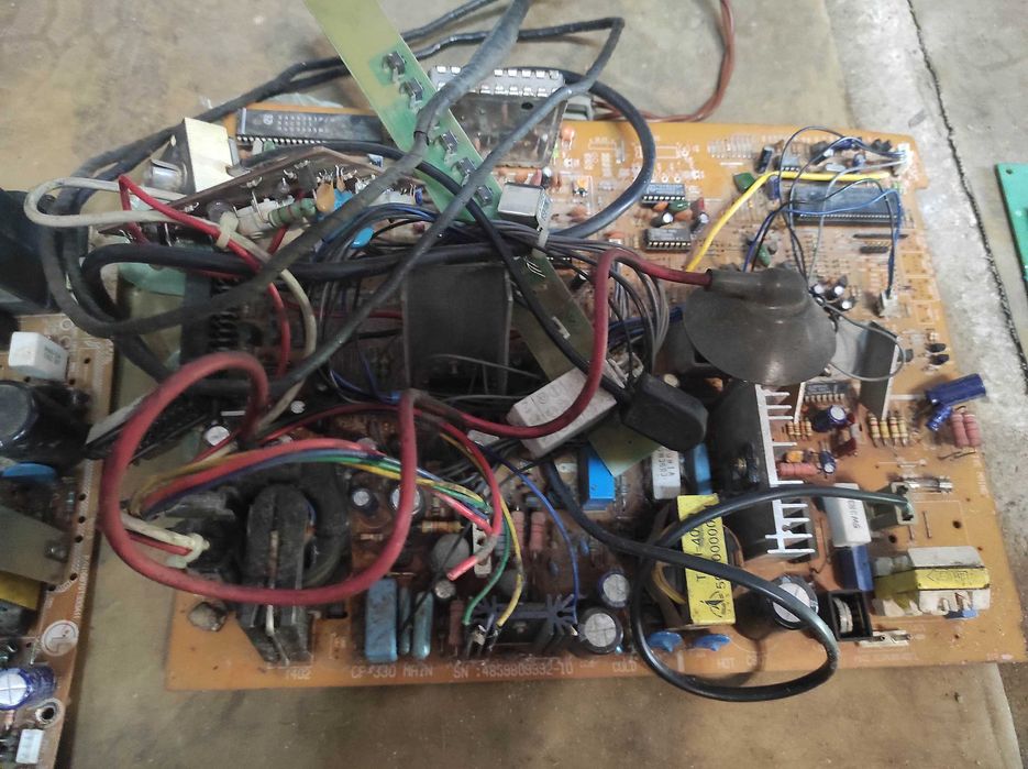 Плати з телевізорів - радіодеталі тв радіоплати відео