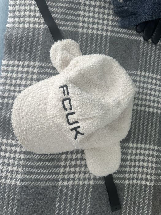 Шапка - кепка тепла FCUK