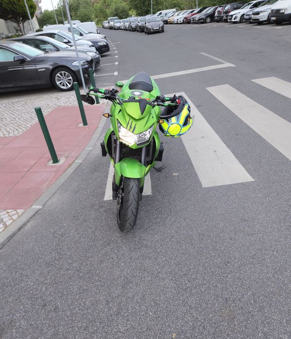 Kawasaki Z750  impecável