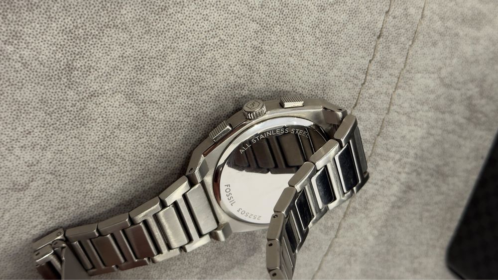 Fossil analogic everest