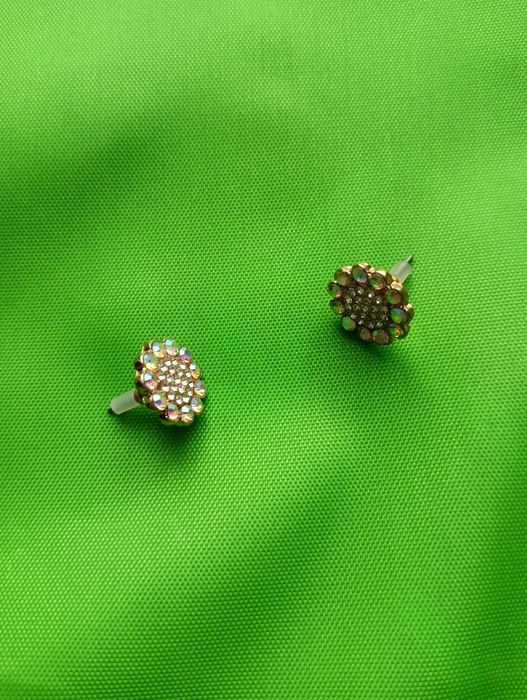 Kolczyki sztyfty srebrno- opalizujące