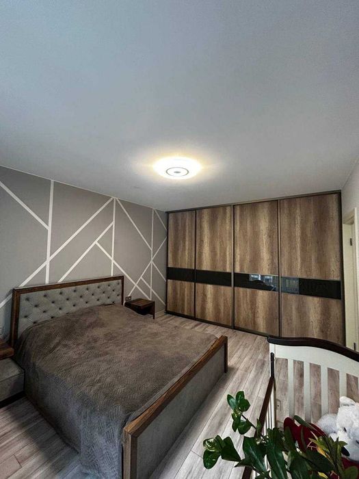 3-кімнатна квартира 93 м² у ЖК «Листопад» з якісним ремонтом