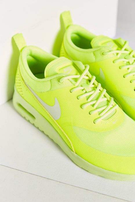 Продам яскраві Nike Air Max Thea — Стан нових!